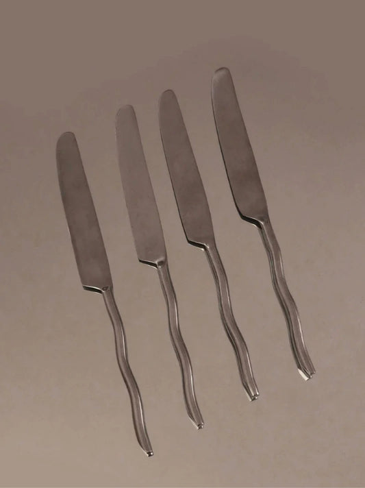 Vintage Wavy Knives Set of 4