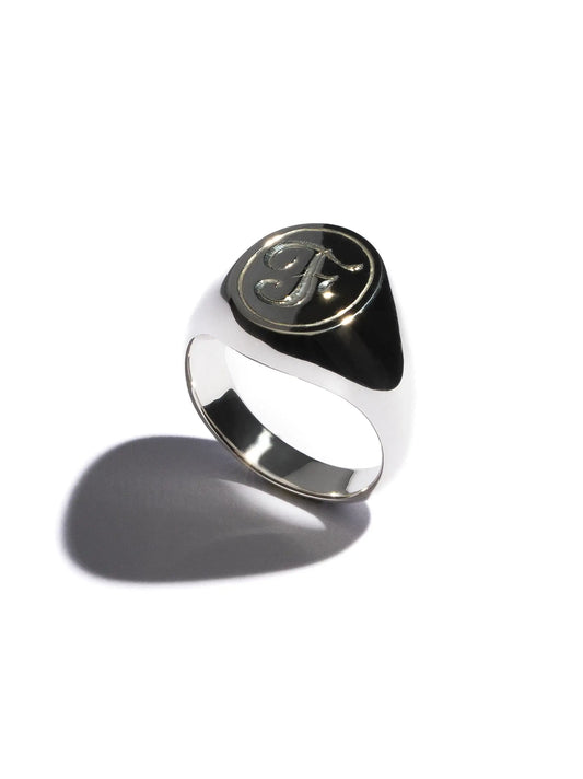 Evelyn Oval Signet Ring