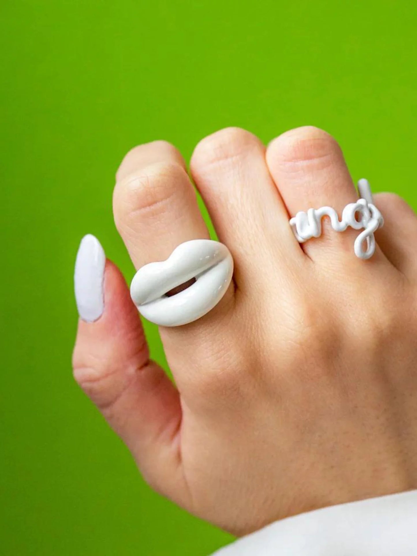 White Lips Ring