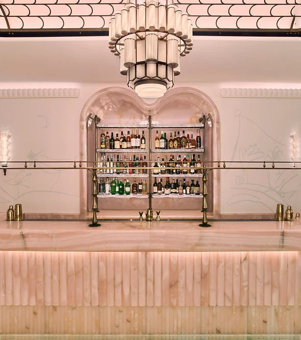 A Samantha Jones Cocktail Guide To London