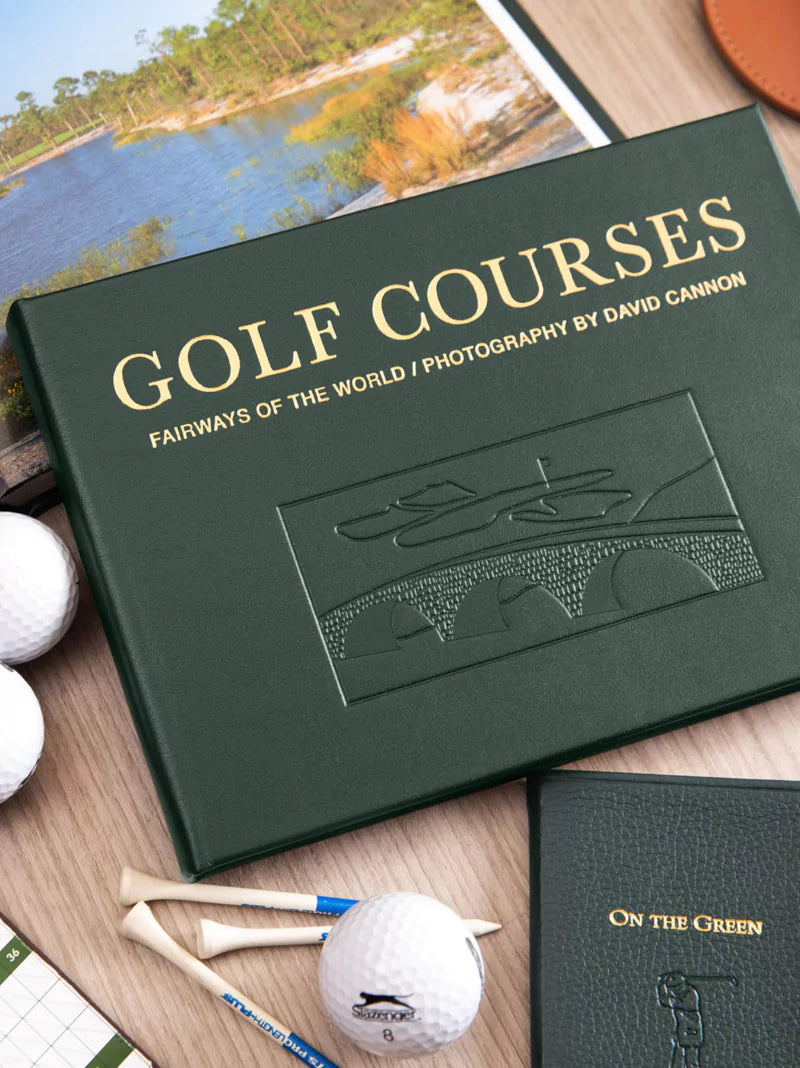 Golf Courses: Fairways of the World Book