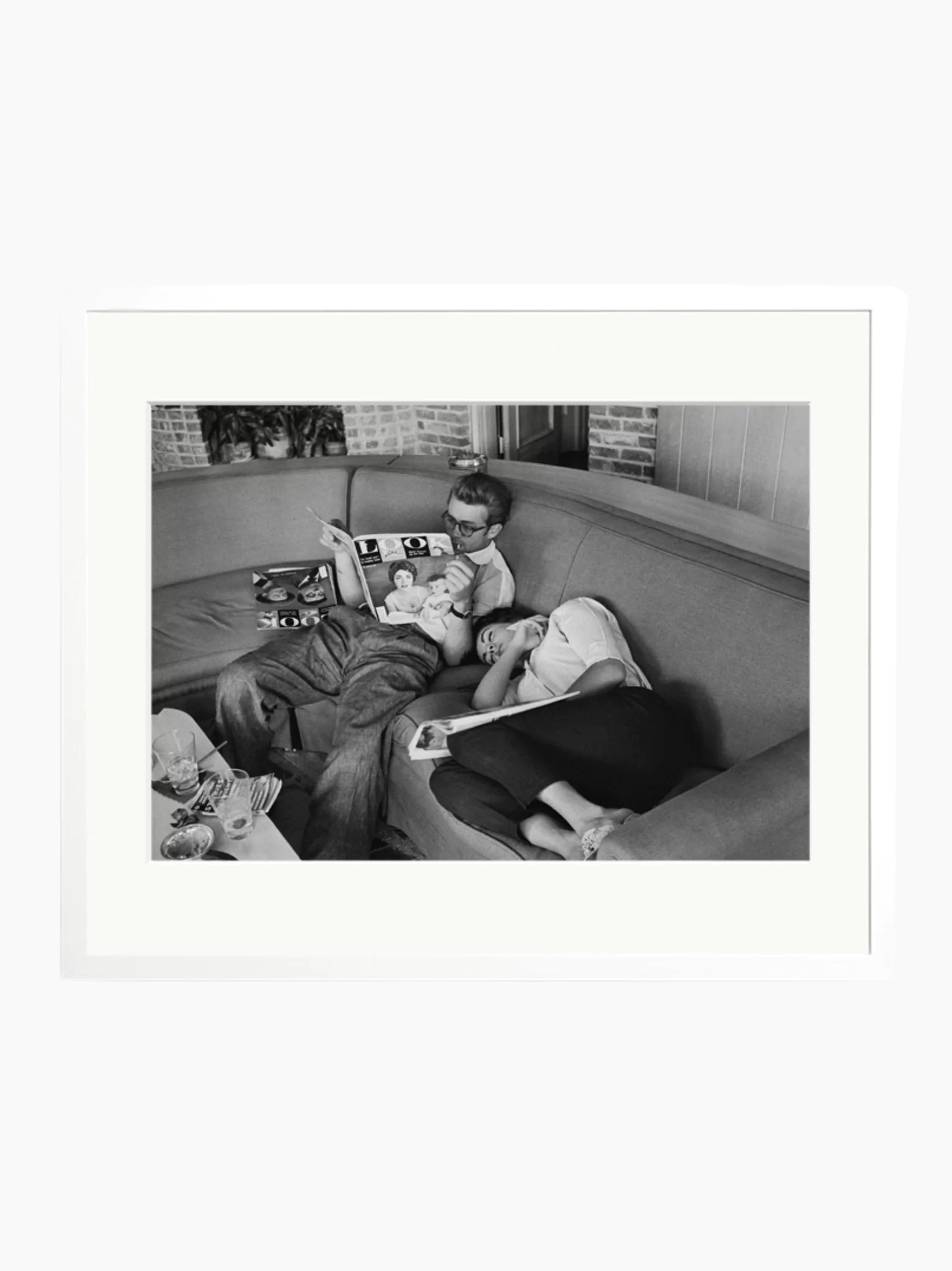 James Dean And Liz Taylor On Set Art Print