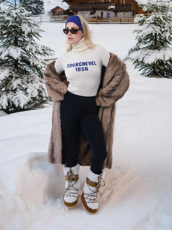 Courchevel White Knitted Jumper