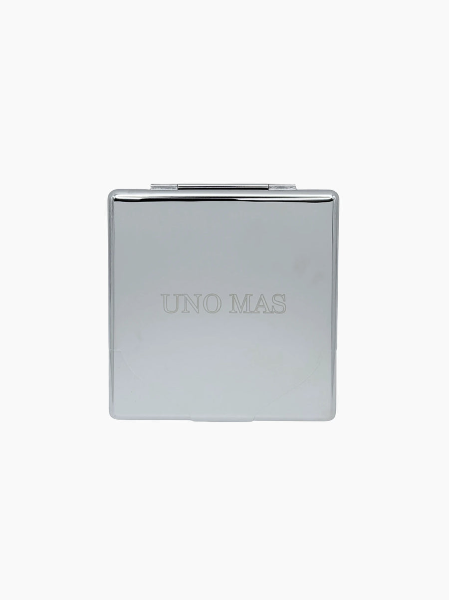 Uno Mas Cigarette Case
