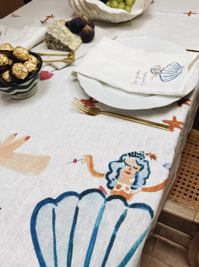 Classic Illustrated Tablecloth