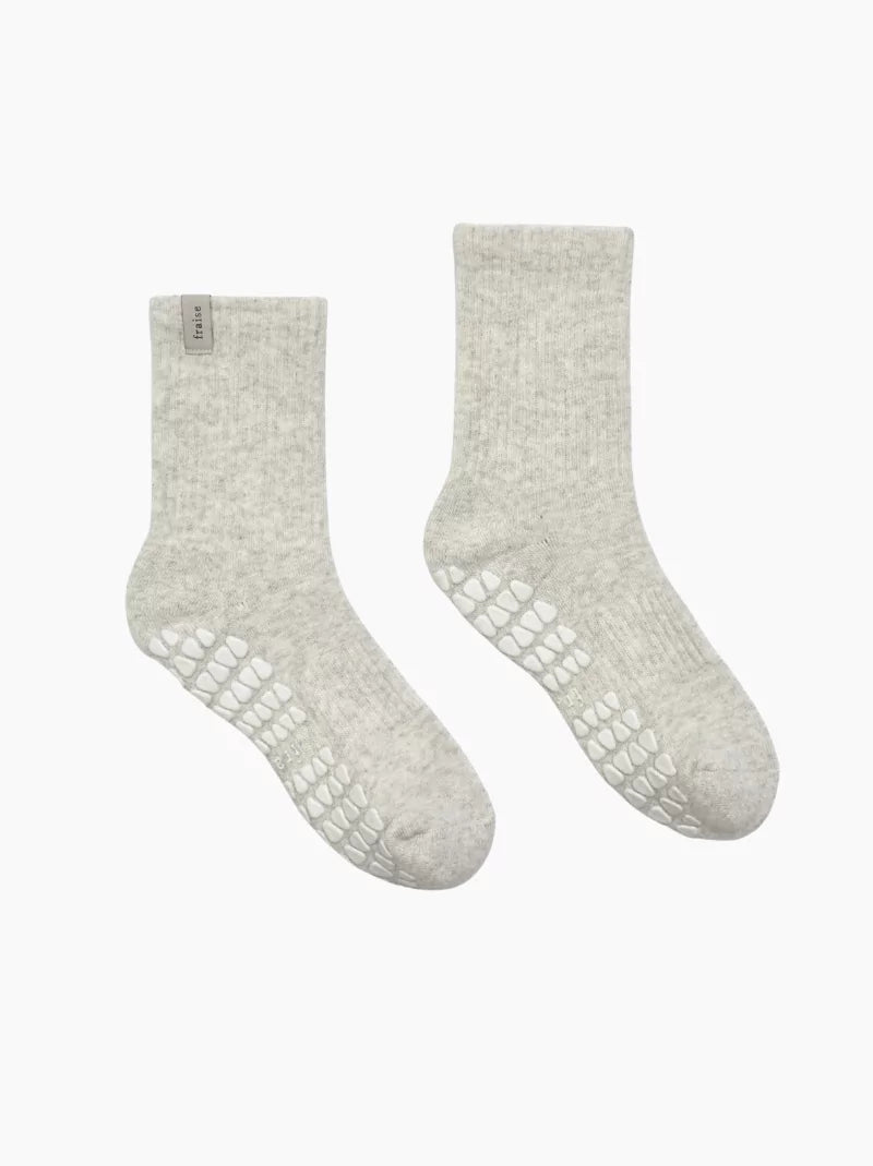 Heather Oat Crew Pilates Socks Set
