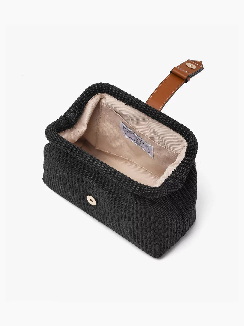 Straw Clutch