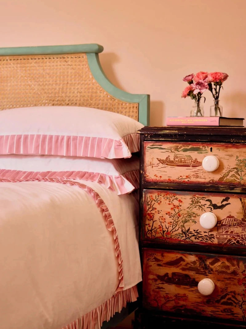 Marshmallow Stripe Bed Set