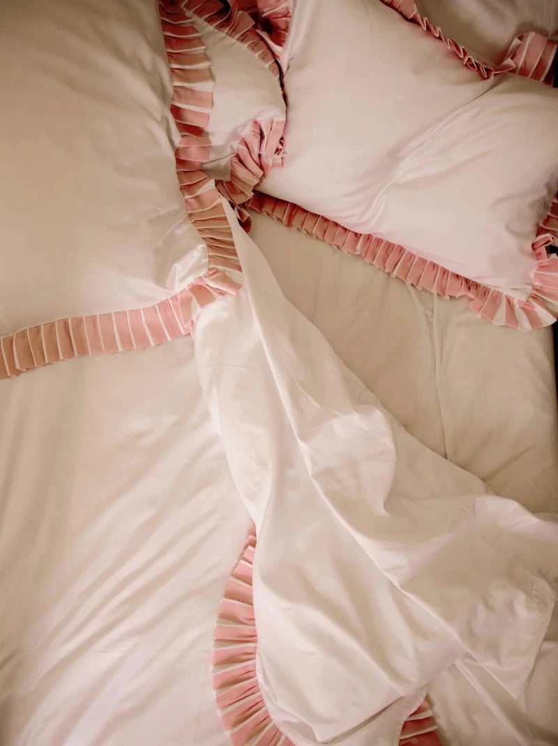 Marshmallow Stripe Bed Set