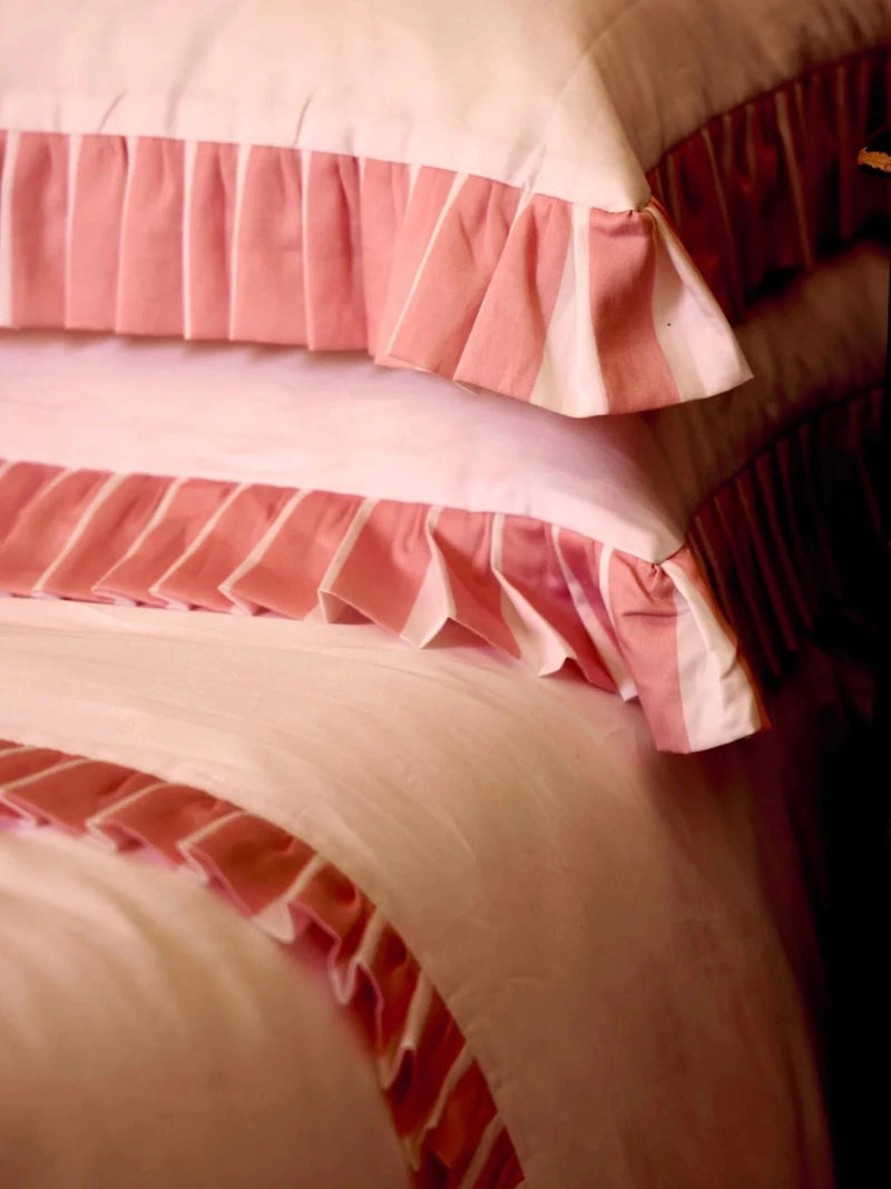 Marshmallow Stripe Bed Set