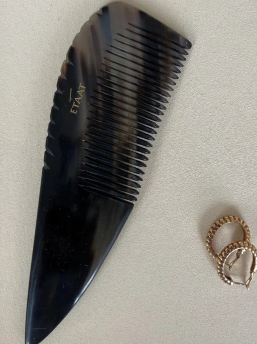 Arc Hair Comb