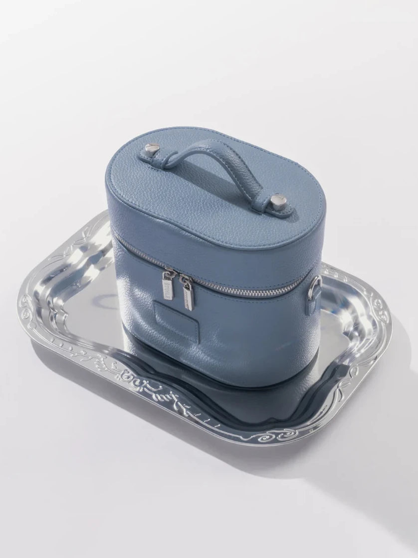 Personalised Oval Vanity Case