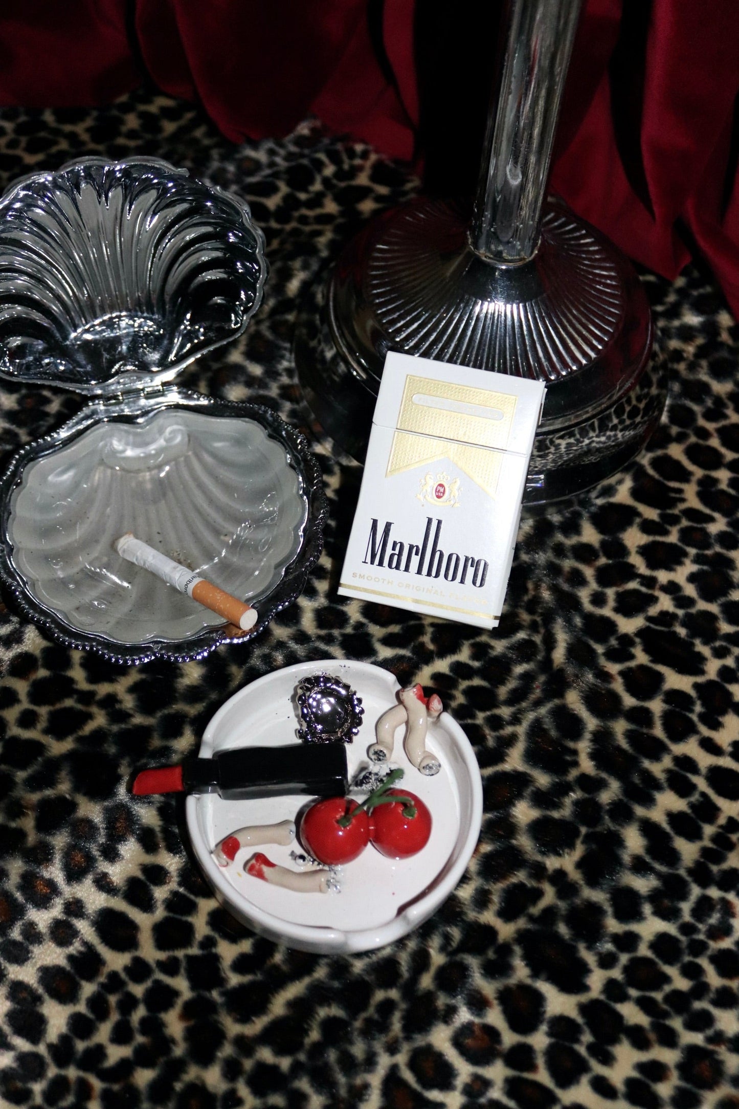 Cherry Lips Ashtray