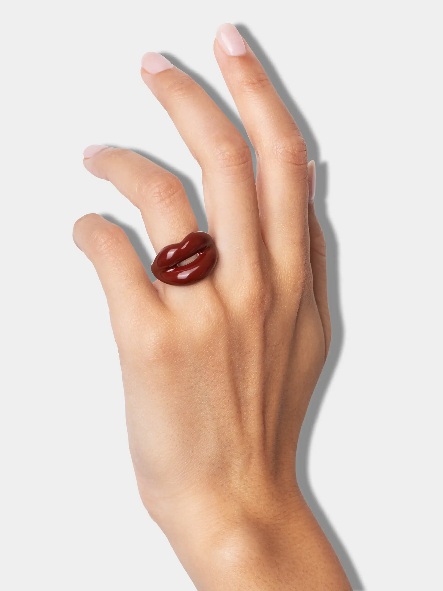 Chocolate Lips Ring