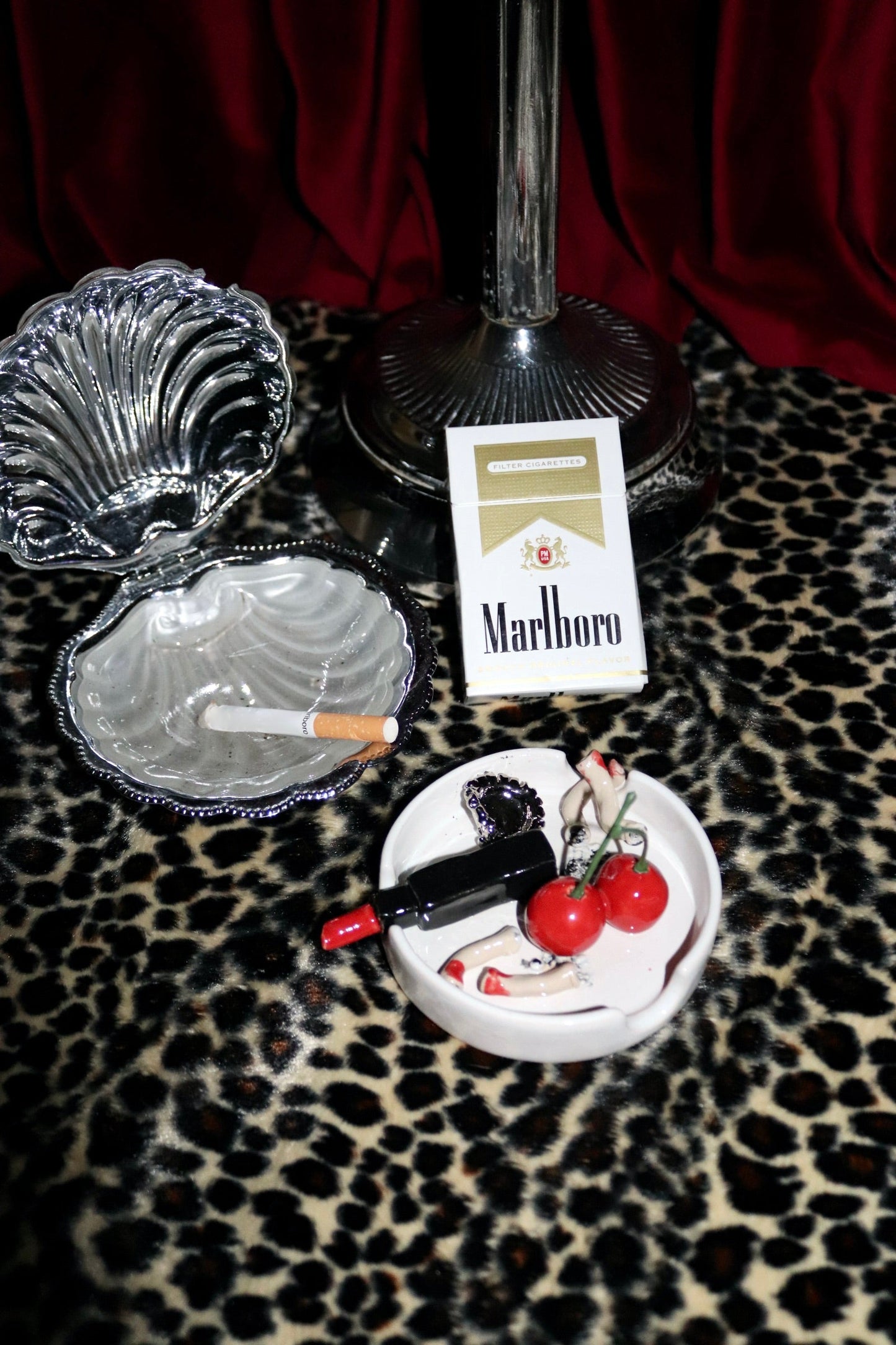 Cherry Lips Ashtray