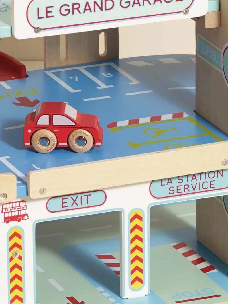 Le Grand Wooden Toy Car Garage