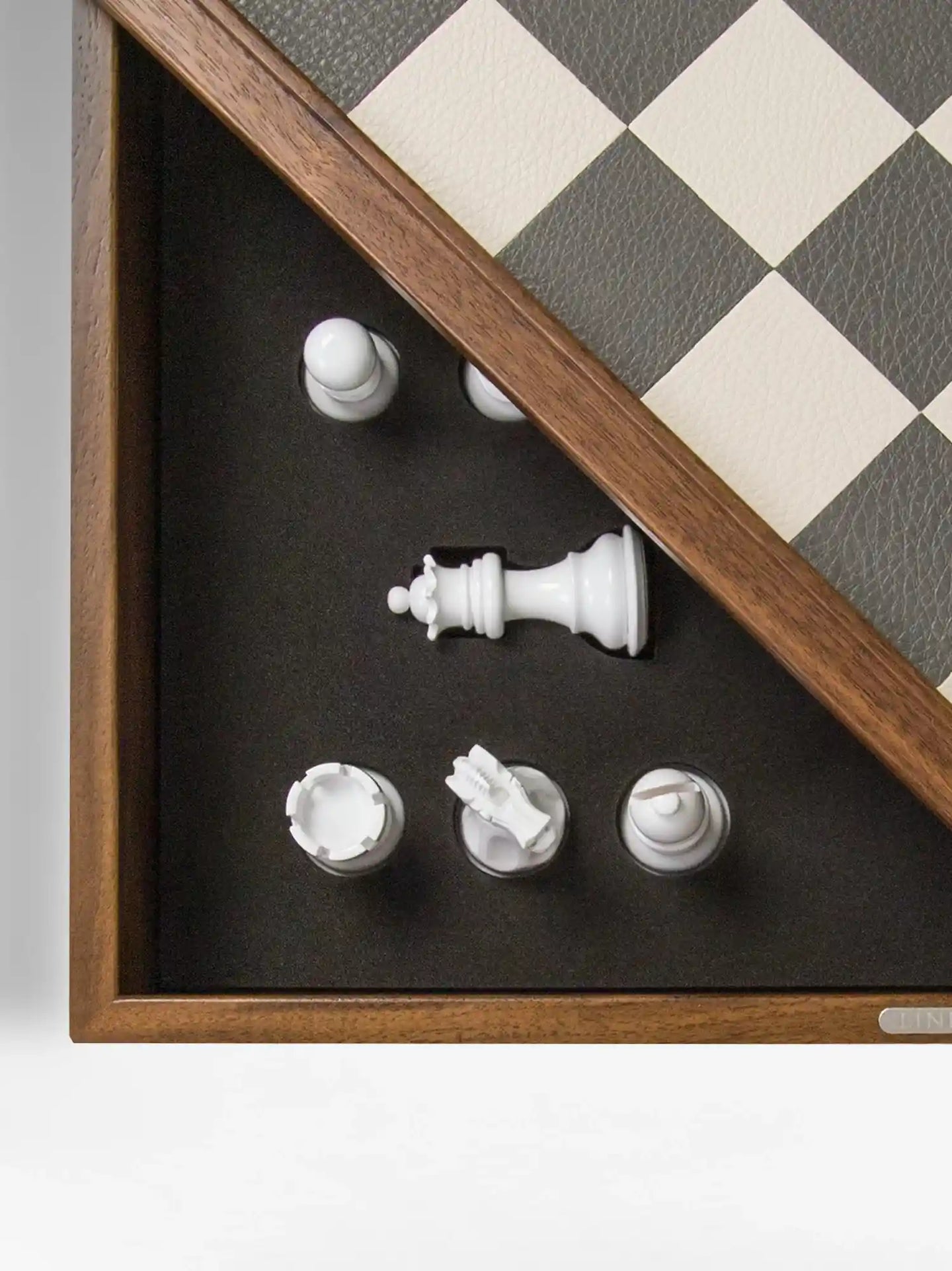 Mayfair Table Top Chess Set