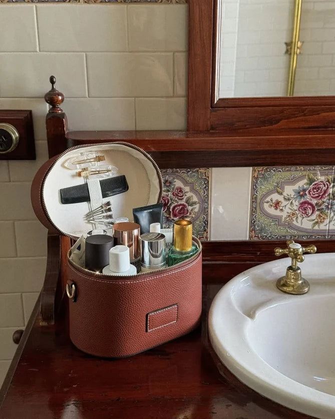 Personalised Oval Vanity Case