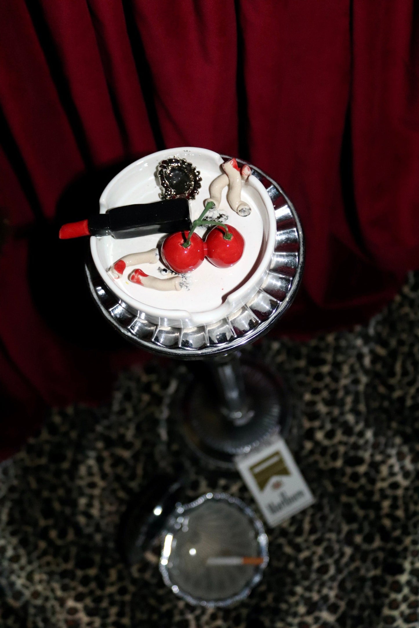 Cherry Lips Ashtray