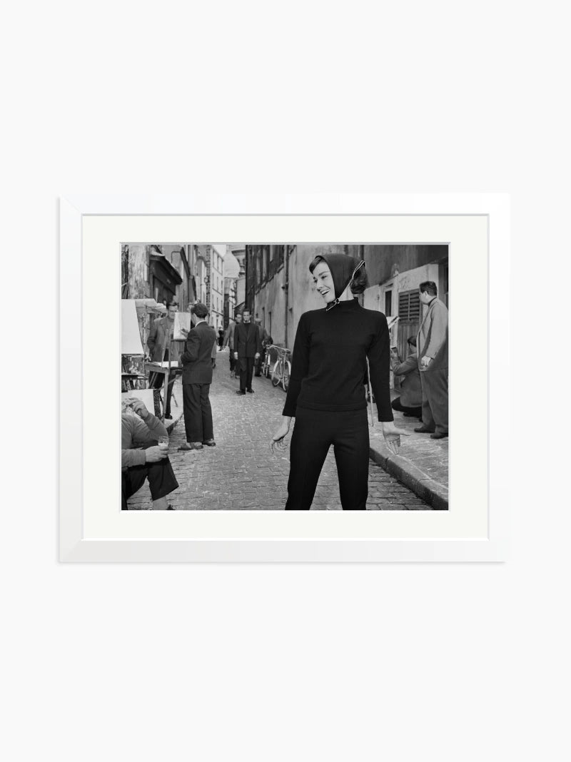 Audrey Hepburn in Paris Art Print