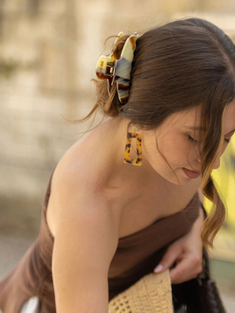 Brown Tortoiseshell Hair Claw Clip