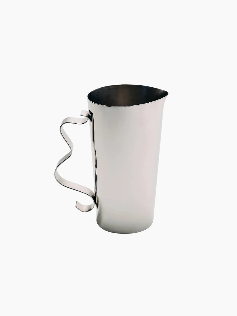 Squiggle Pitcher