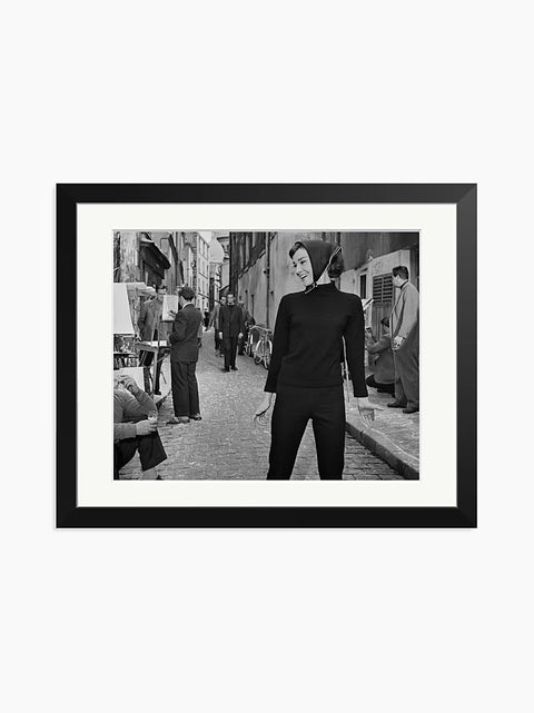 Audrey Hepburn in Paris Art Print
