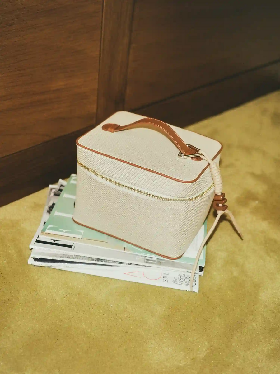 Mini Beige Jewellery Case