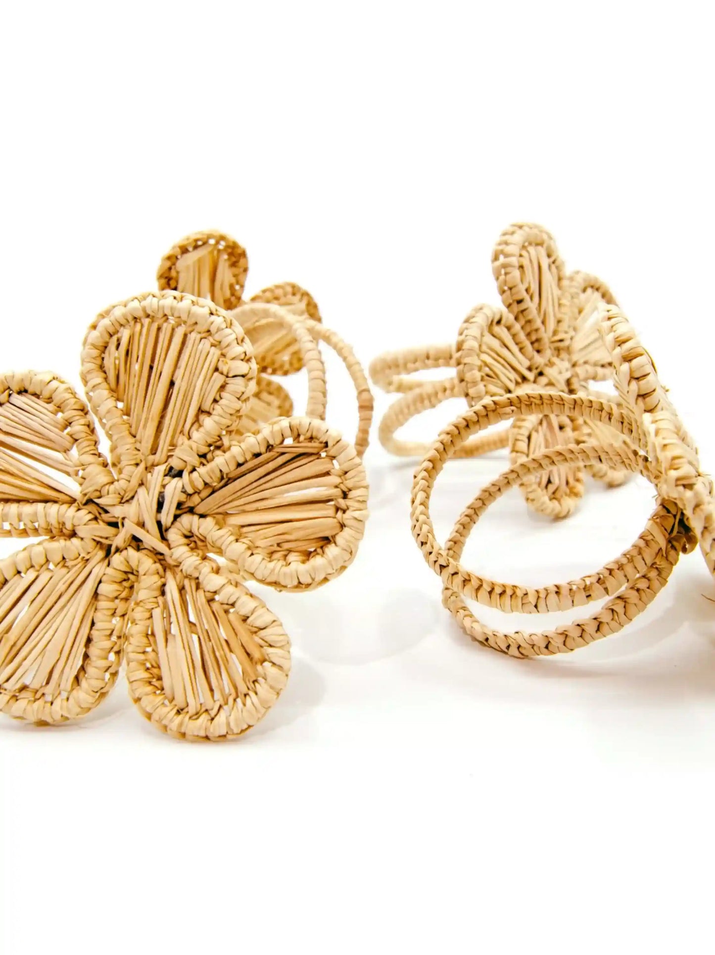 Woven Straw Flower Napkin Rings Set of 4