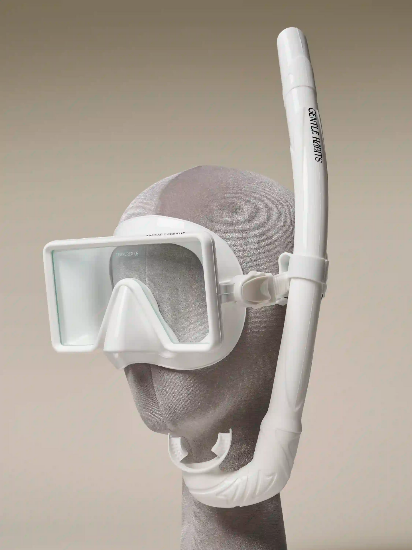 White Dive Mask and Snorkel Set