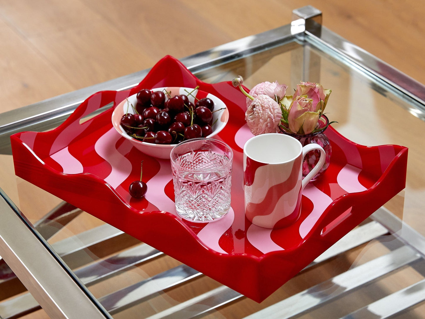 Red and Pink Scallop Tray