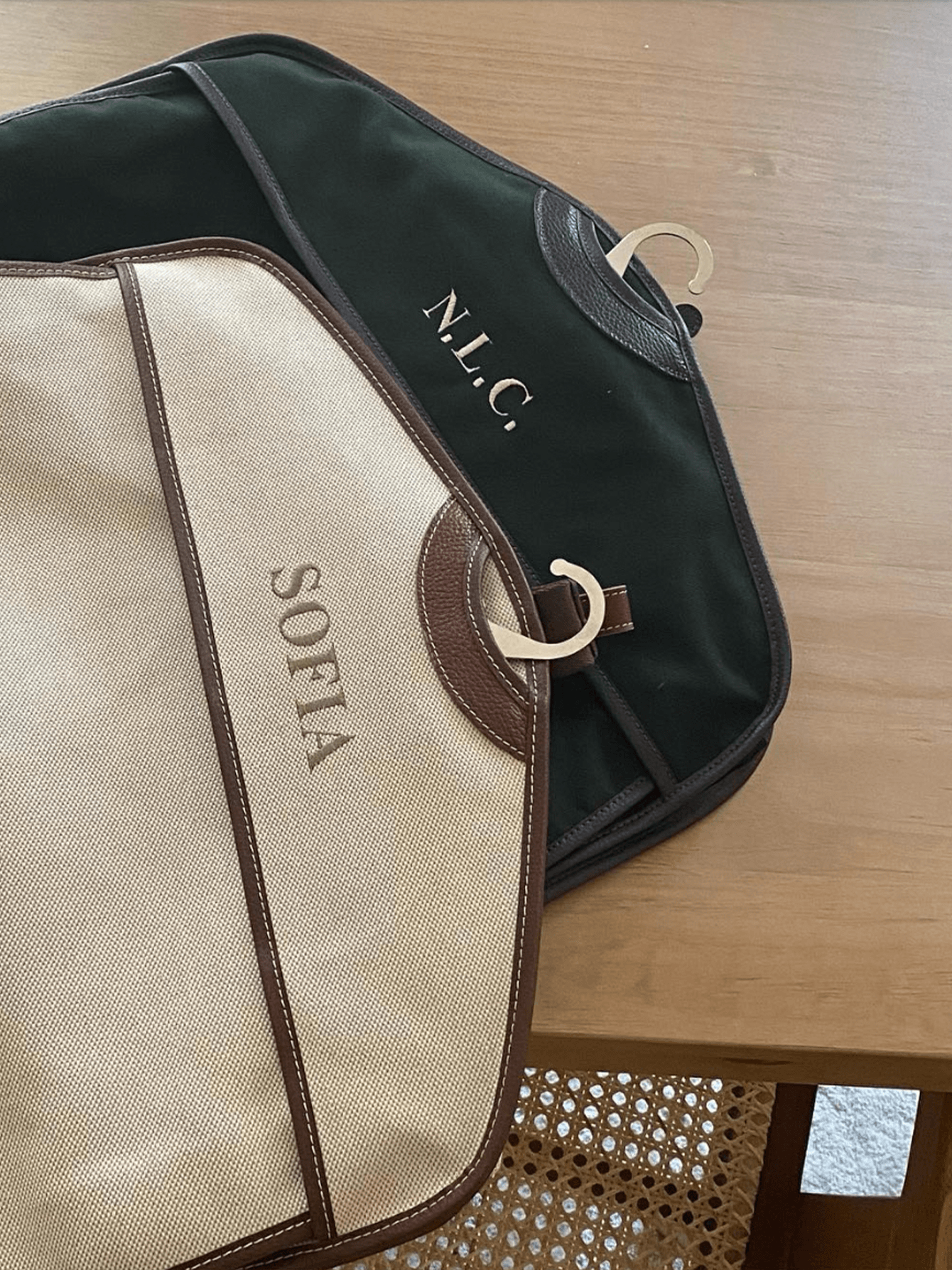 Suit bag in Green